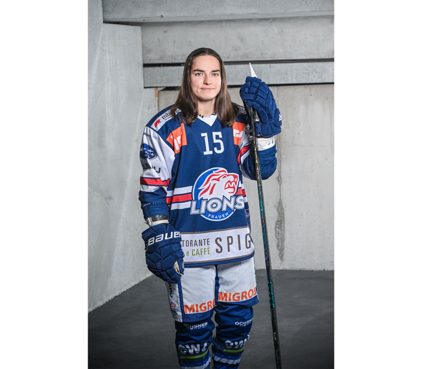 Aurard-Bushee, Chloé