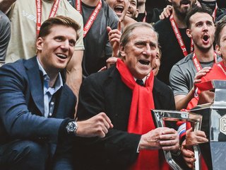 Walter Frey übergibt Präsidium der ZSC Lions an seinen Sohn Lorenz