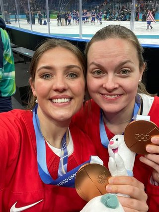 Olympia-Bronze für die Schweiz und zwei ZSC-Spielerinnen!